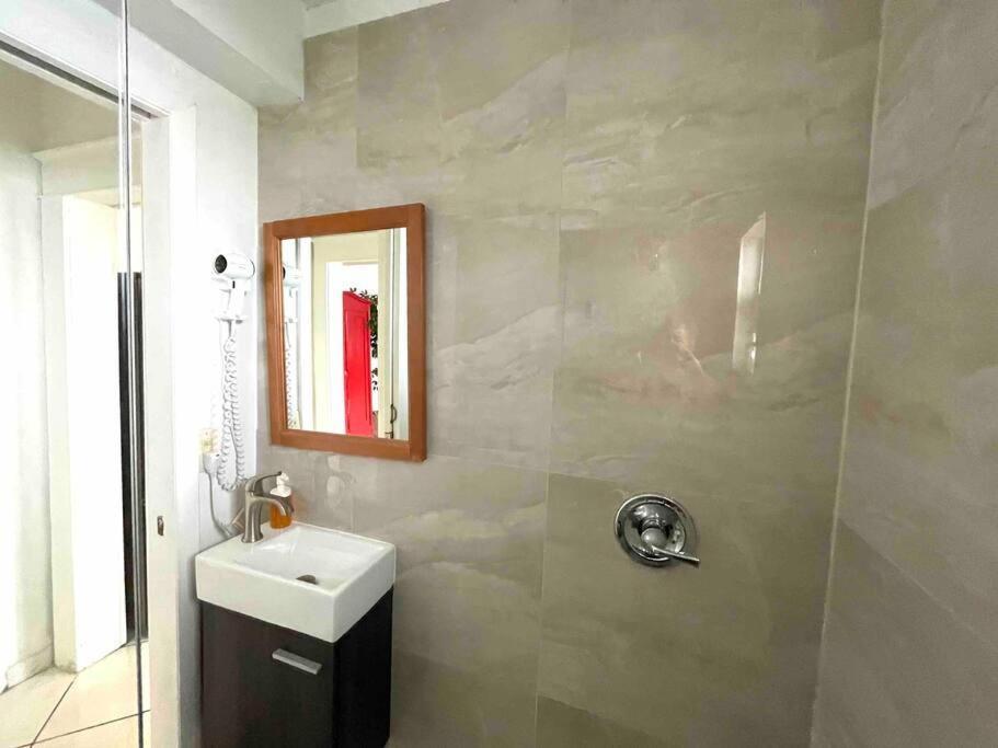 Private Room In The Heart Of Calle Ocho Miami Esterno foto